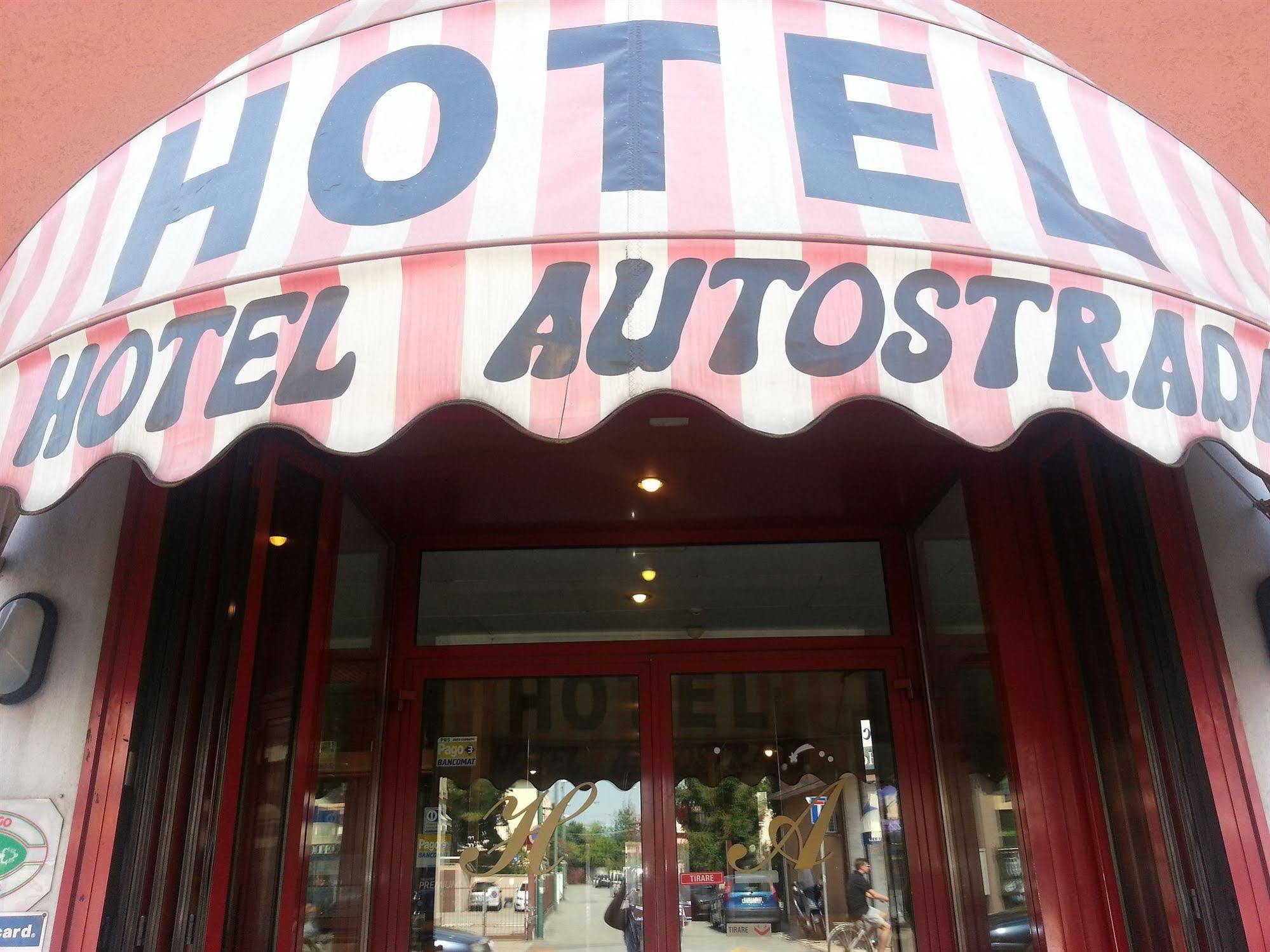 Hotel Autostrada Marghera Esterno foto